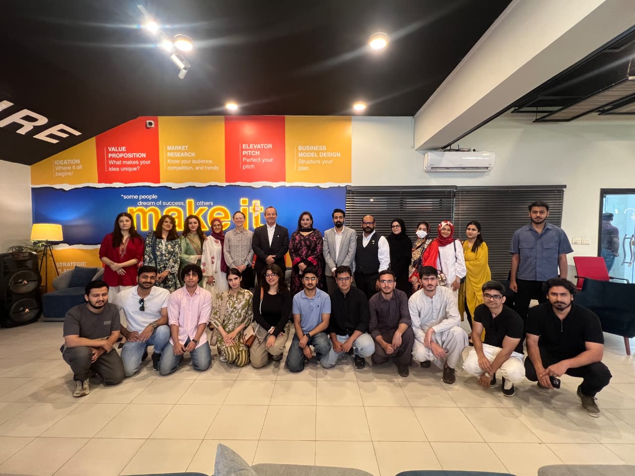 University of London Team Visits Beaconhouse International College Islamabad
